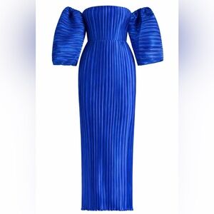 Chic Strapless Blue Dress with Puff Sleeves